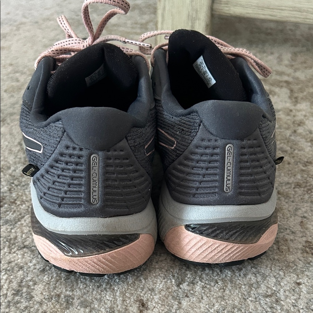 ASICS Women's goretex gel cumulus Athletic Shoes - Gray and Pink - Picture 3 of 9